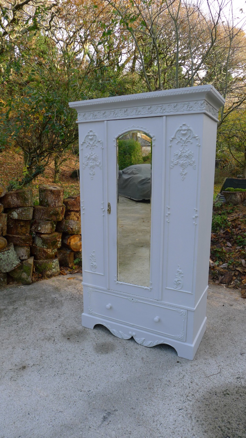 A GOOD PAINTED PINE VICTORIAN WARDROBE CIRCA 1890 View II