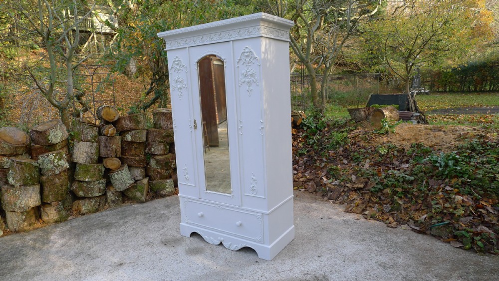 A GOOD PAINTED PINE VICTORIAN WARDROBE CIRCA 1890 View XI