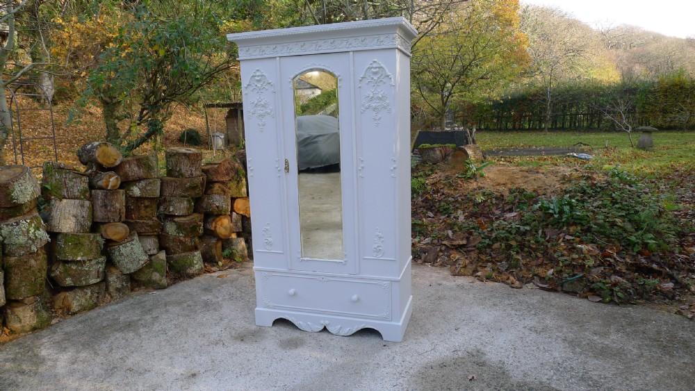 A GOOD PAINTED PINE VICTORIAN WARDROBE CIRCA 1890 View XIV