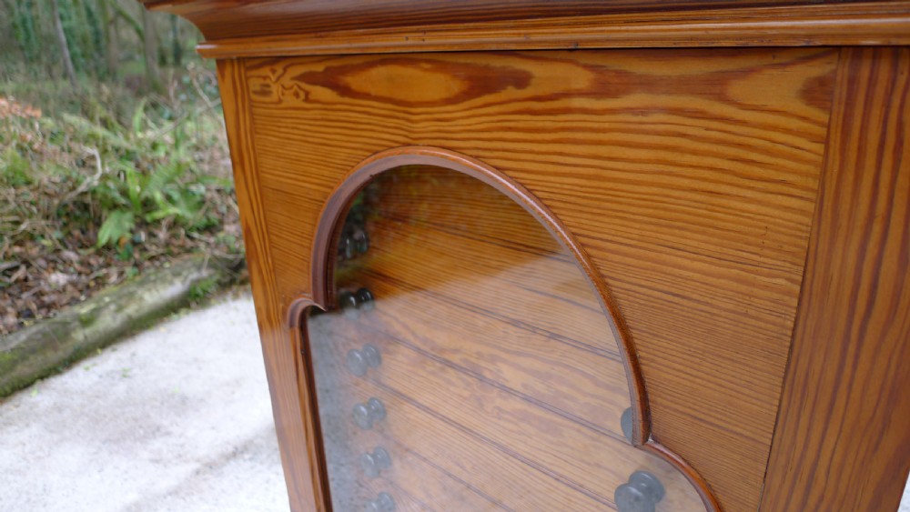 A SUPERB 20 DRAWER CLASSIC J.T.CROCKETT OF CAVENDISH SQUARE, COLLECTORS CABINET CIRCA 1885. (CONTINENTAL DEPTH DRAWERS). View VI