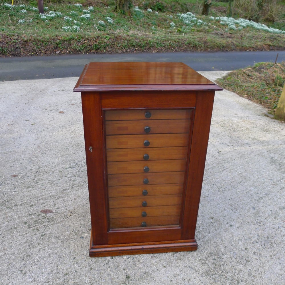 A GOOD 12 DRAWER, VICTORIAN MAHOGANY COLLECTORS CABINET, CONTINENTAL DEPTH. CIRCA 1870. View XI