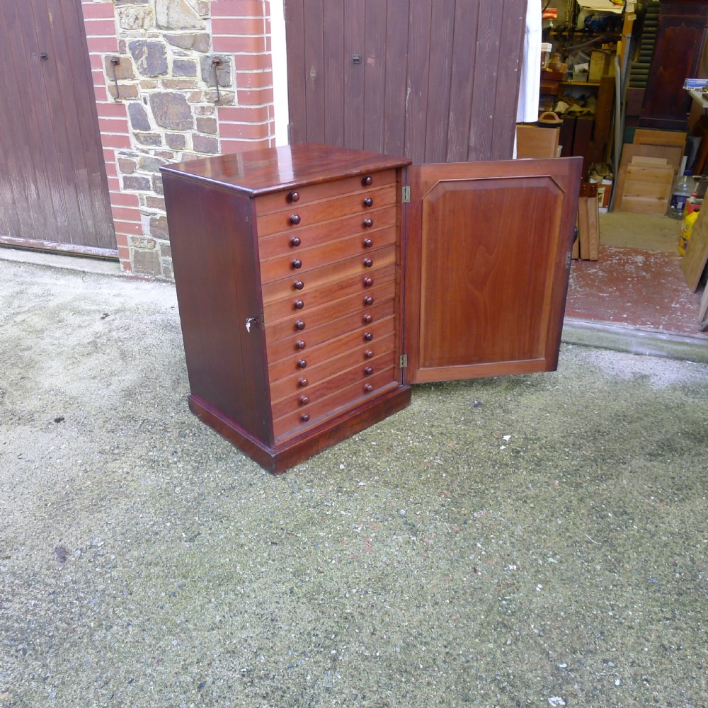 A FINE SOLID MAHOGANY 12 DRAWER COLLECTORS CABINET CIRCA 1830.  View XX