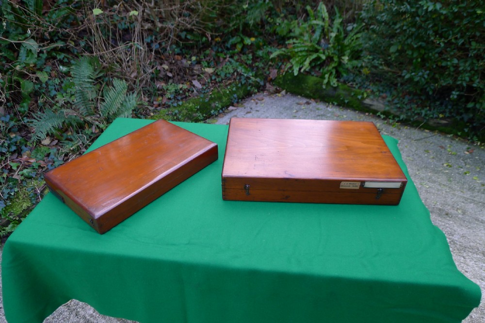 2 GOOD COLLECTORS CABINET STORAGE BOXES. CIRCA 1890. J.T.CROCKETT