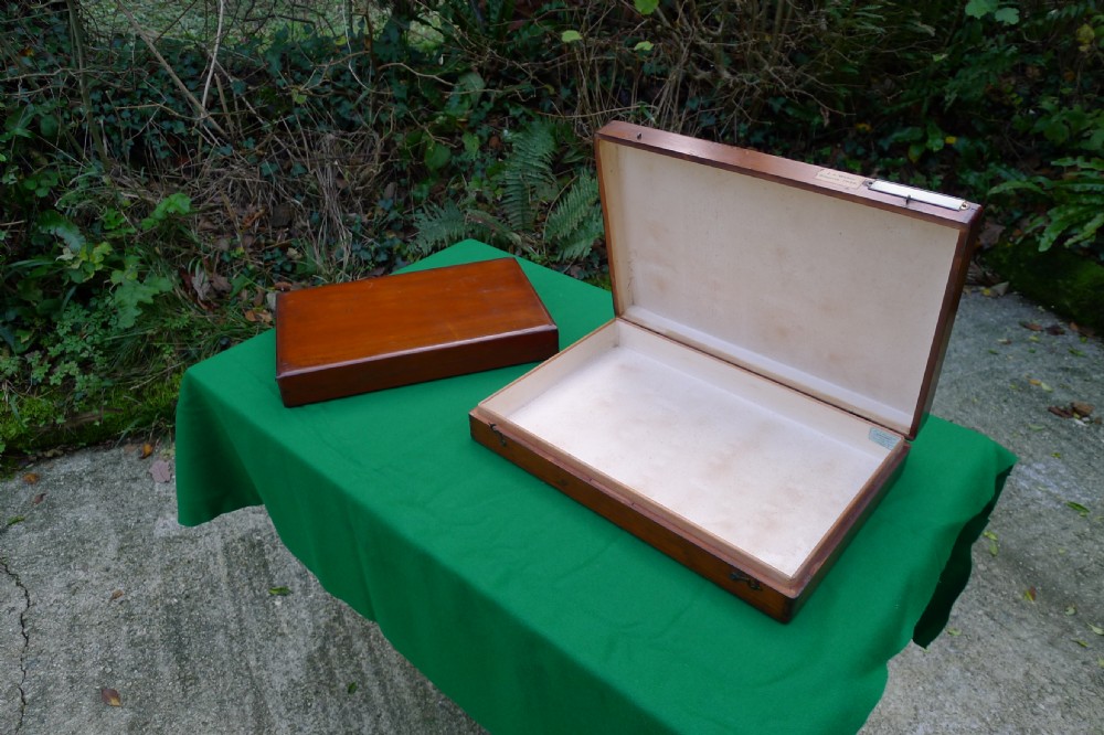 2 GOOD COLLECTORS CABINET STORAGE BOXES. CIRCA 1890. J.T.CROCKETT View V