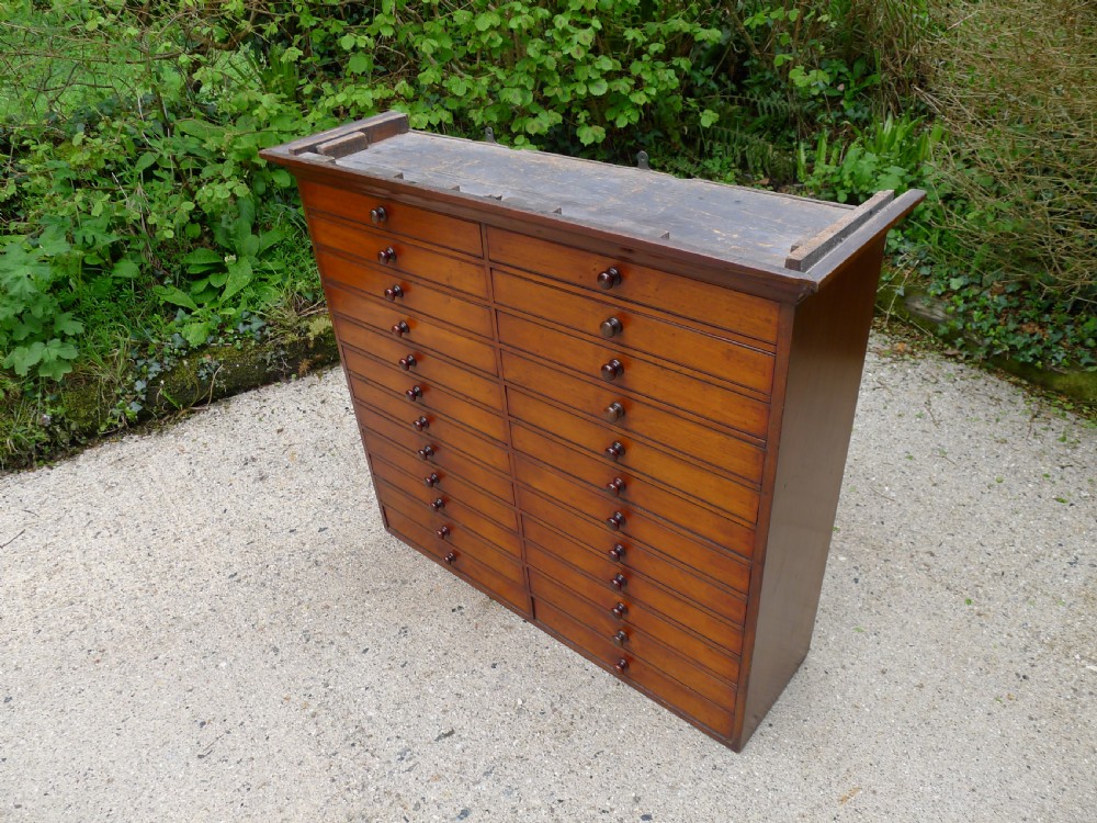 EX CAMBRIDGE UNIVERSITY GEOLOGY 24 DRAWER GEOLOGY COLLECTORS CABINET. CIRCA 1870. View VII