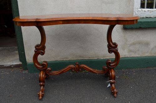 VICTORIAN BURRWALNUT SIDE TABLE - ADDITIONAL PHOTO 1