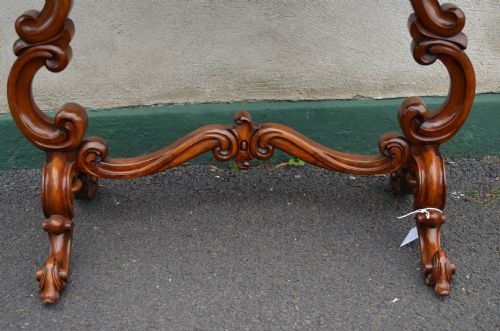 VICTORIAN BURRWALNUT SIDE TABLE - ADDITIONAL PHOTO 2