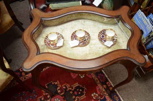 VICTORIAN MAHOGANY DISPLAY CABINET - ADDITIONAL PHOTO 2