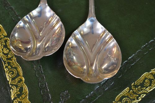 PAIR OF ART NOUVEAU SILVER SPOONS - ADDITIONAL PHOTO 2