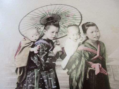 19TH CENTURY JAPANESE LACQUERED PHOTO ALBUM - ADDITIONAL PHOTO 4