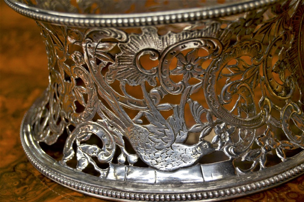 Silver dish ring (london) View VI
