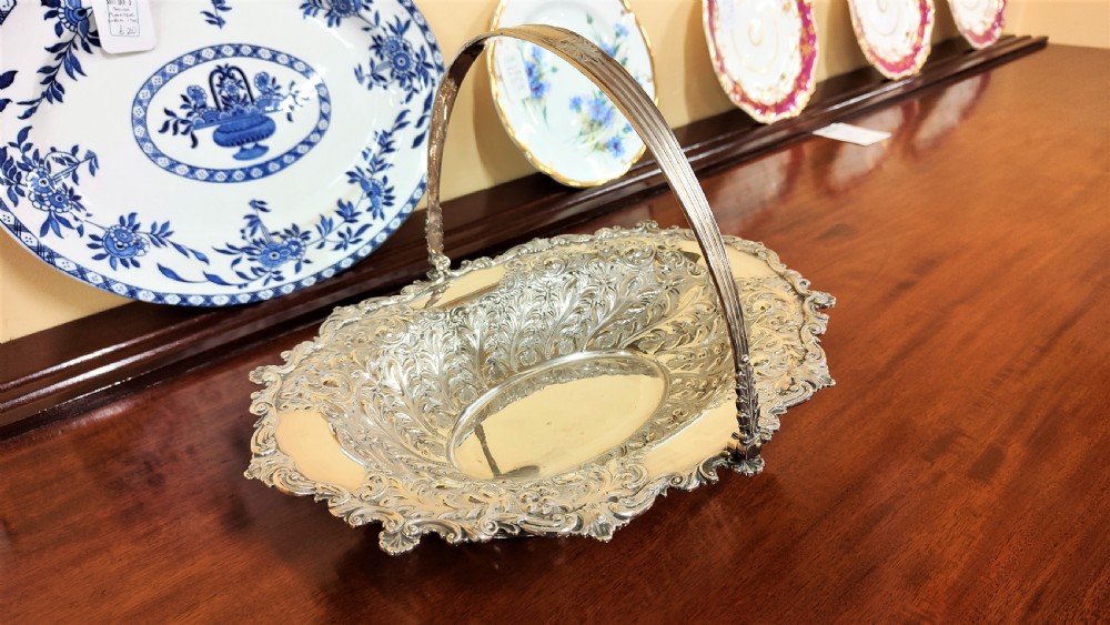 Silver basket View II