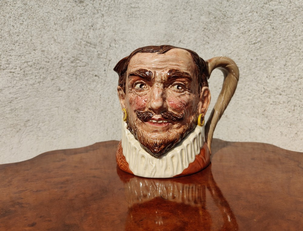 Royal doulton toby jug , hatless drake View VI