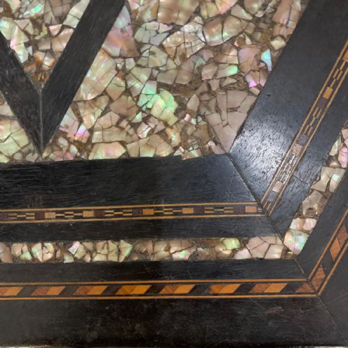 HEXAGONAL SYRIAN TABLE INLAID WITH MOTHER OF PEARL CIRCA 1900 - ADDITIONAL PHOTO 1