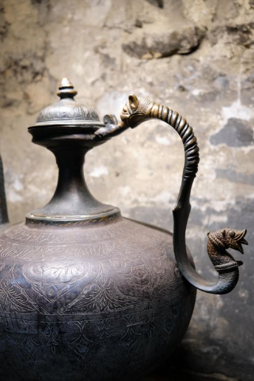 INDIAN BRONZE TEAPOT CIRCA 1840 - ADDITIONAL PHOTO 2