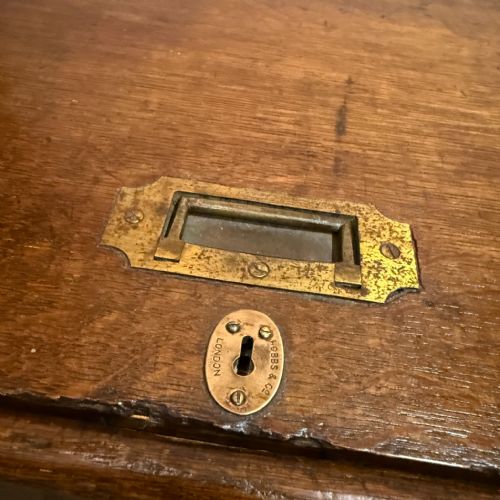 VICTORIAN MILITARY CAMPAIGN TRUNK - ADDITIONAL PHOTO 2