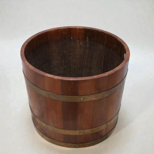 EARLY 20TH CENTURY BUCKET - ADDITIONAL PHOTO 3