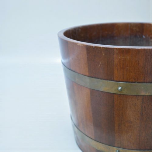 EARLY 20TH CENTURY BUCKET - ADDITIONAL PHOTO 4