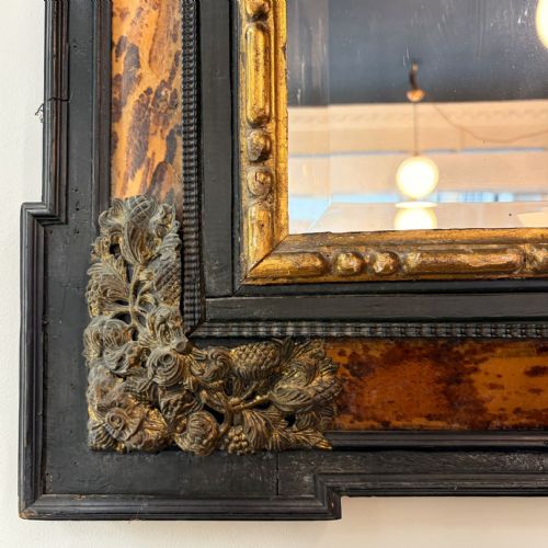 VICTORIAN CUSHION MIRROR - ADDITIONAL PHOTO 1