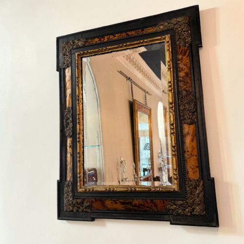 VICTORIAN CUSHION MIRROR - ADDITIONAL PHOTO 2