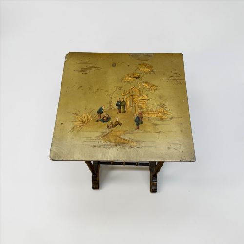 CHINOISERIE NEST OF THREE TABLES CIRCA 1910 - ADDITIONAL PHOTO 3