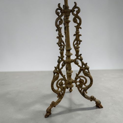 PAIR OF VICTORIAN CAST IRON GARDEN TABLES - ADDITIONAL PHOTO 2