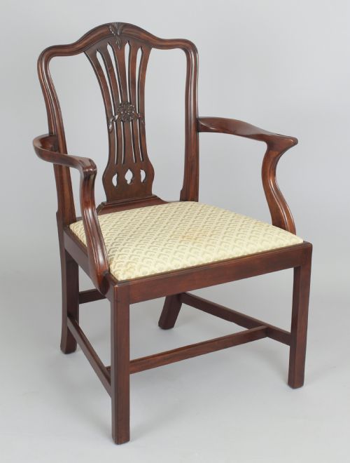 fig 1. A good quality set of eight mahogany dining-chairs in the Hepplewhite style