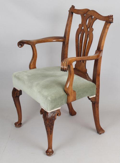 Golden Walnut Elbow-chair