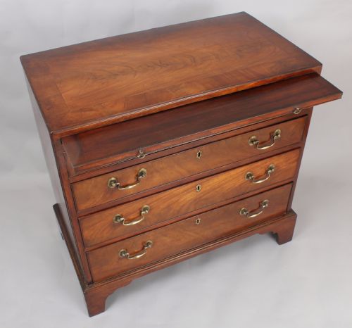 fig 1. George III period mahogany chest of drawers only 33