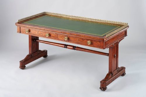 Good Quality George IV Period Mahogany Writing-table