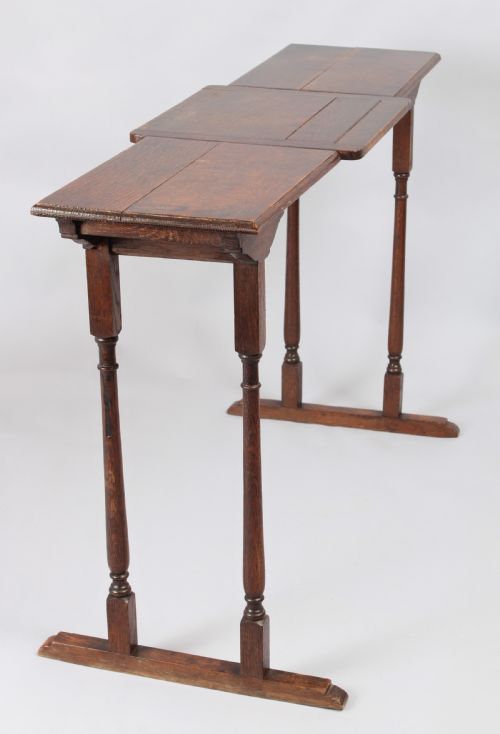 Late 19th or Early 20th Century Oak Reading, Artist's or Musician's Table