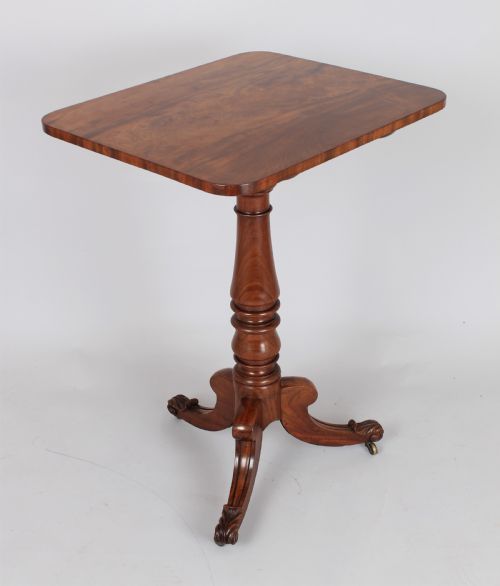 George III Period Mahogany Tilt-top Tripod Table