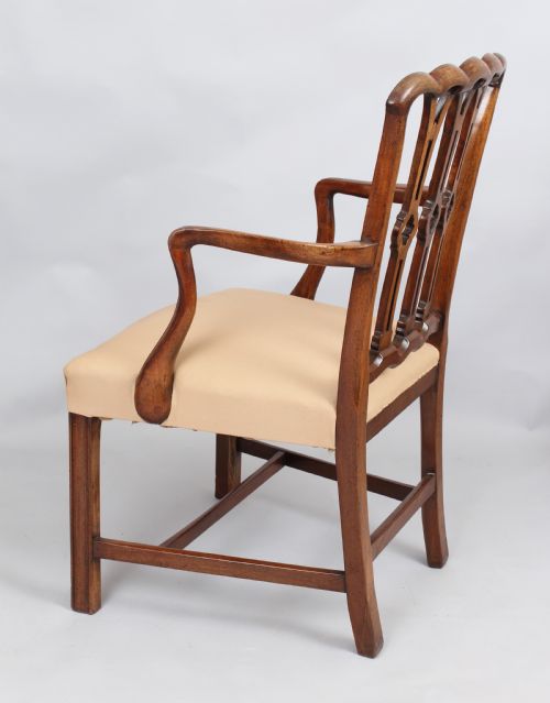 fig 1. High quality pair of mahogany chairs in the mid 18th century Chippendale style