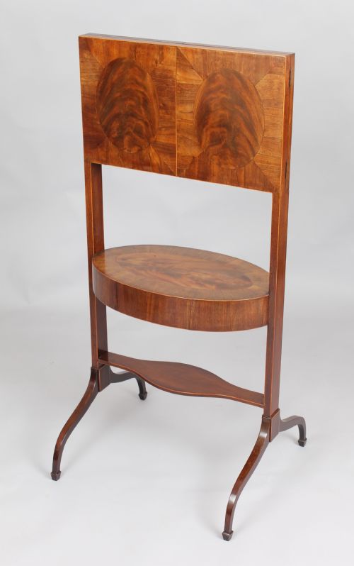 FINE AND MOST UNUSUAL LATE 18TH CENTURY MAHOGANY TOILET TABLE - ADDITIONAL PHOTO 5