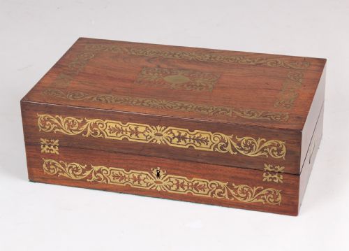 A MOST UNUSUAL EARLY VICTORIAN GAMES COMPENDIUM IN ROSEWOOD - ADDITIONAL PHOTO 1