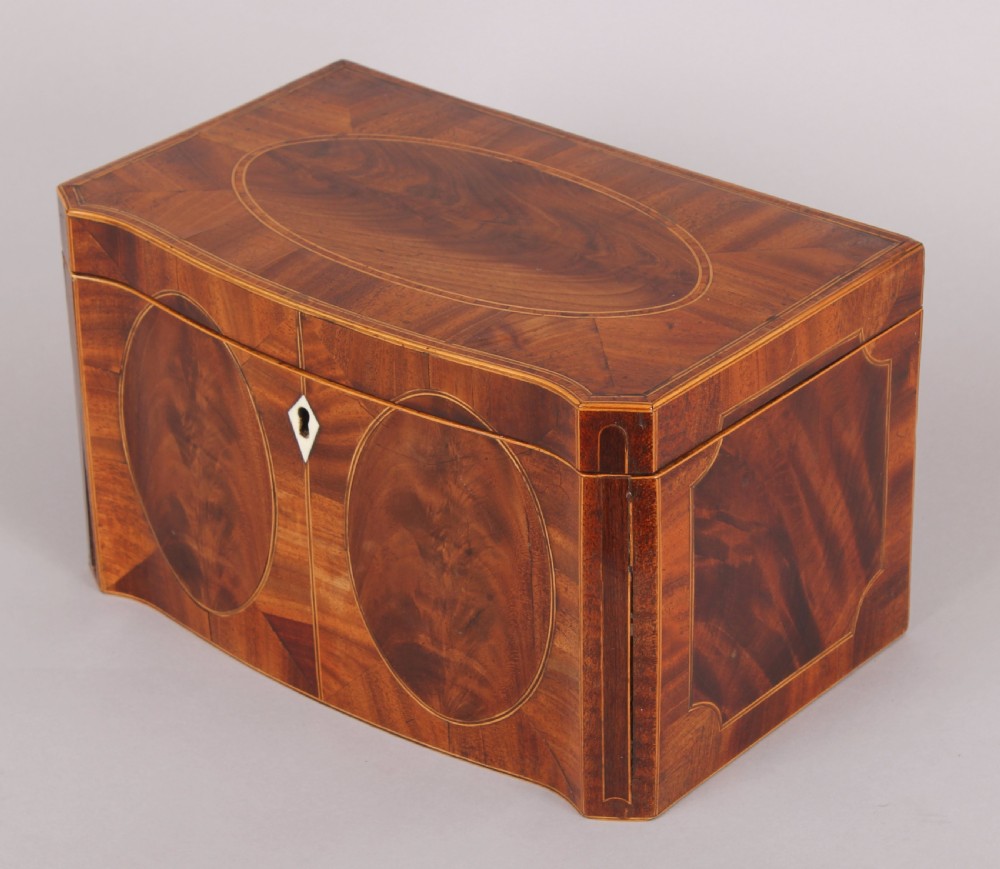 Fine George III Period Serpentine-fronted Mahogany Tea-caddy