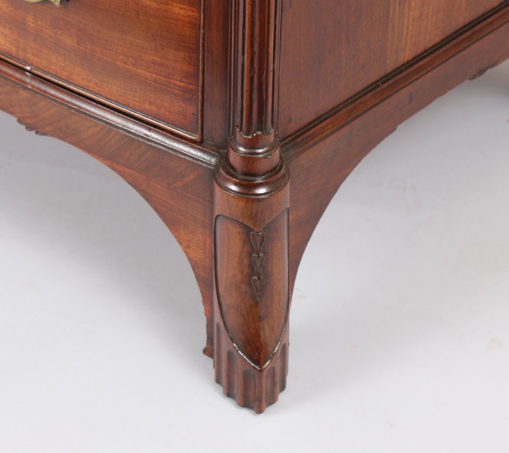 Fine and Rare George III period Mahogany Bow-fronted Chest-of-drawers of Channel Islands Origin View III