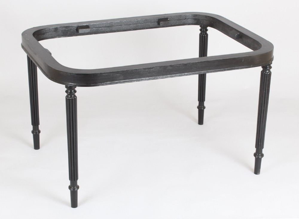 Victorian black papier-mâché tray View III