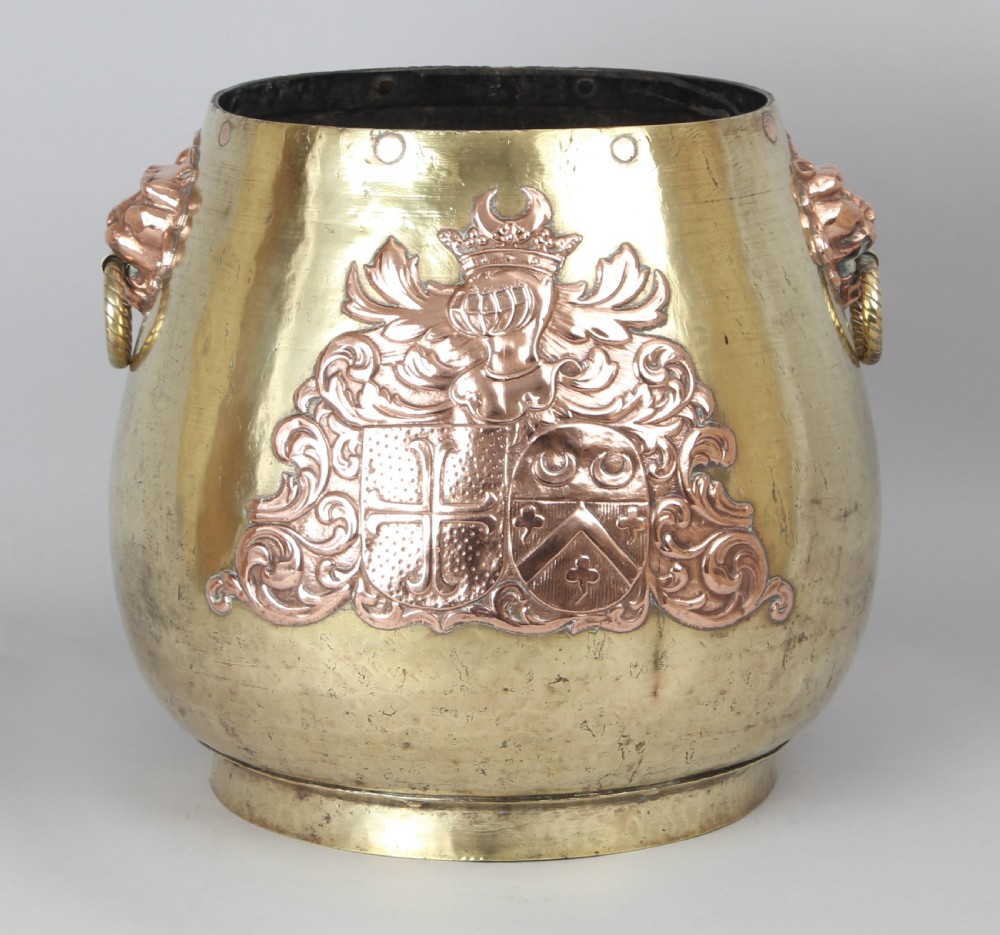 Large late 19th century brass tub