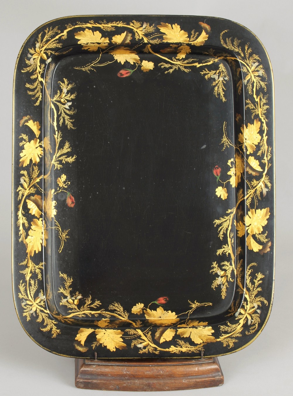 Small Victorian papier-mâché tray 