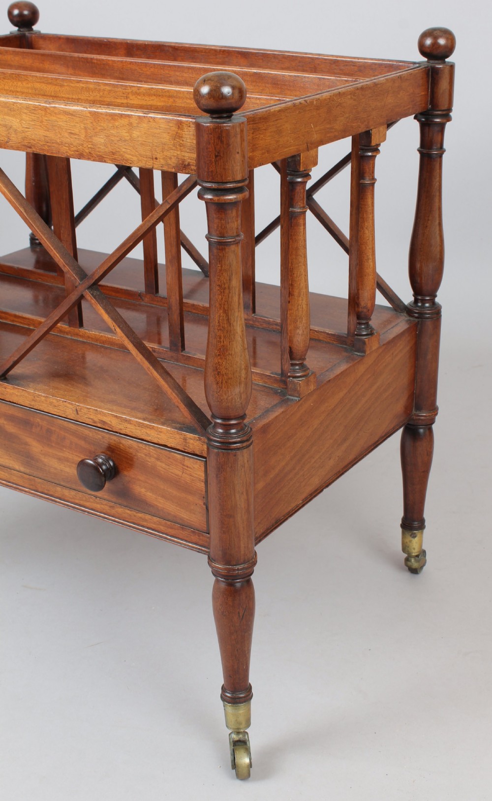 Exceptionally fine mahogany Canterbury View IV