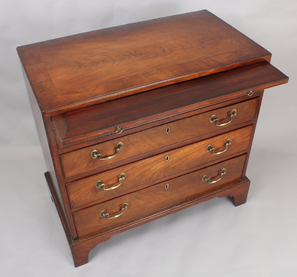 George III period mahogany chest of drawers only 33