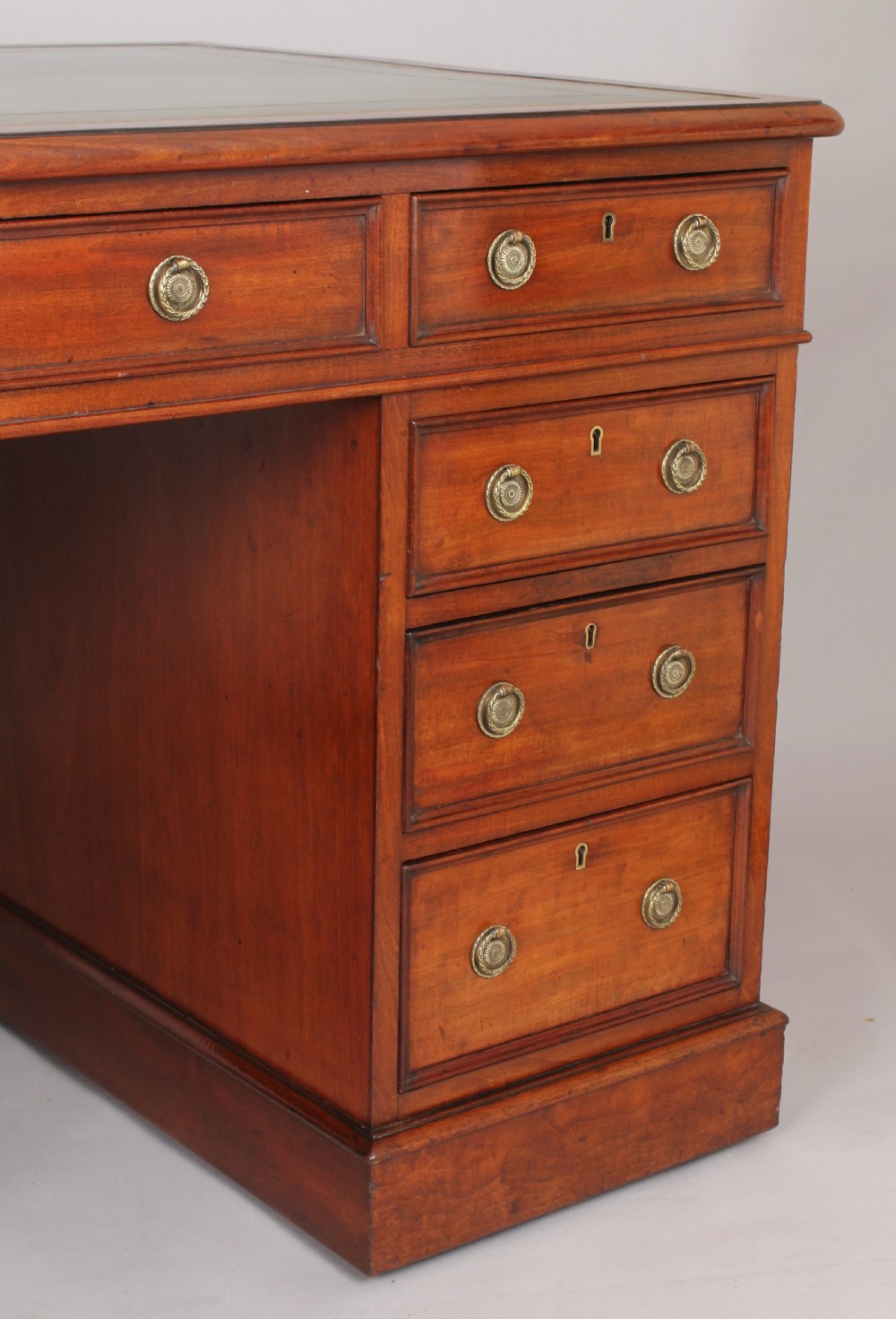 Good quality William IV period mahogany kneehole desk View III