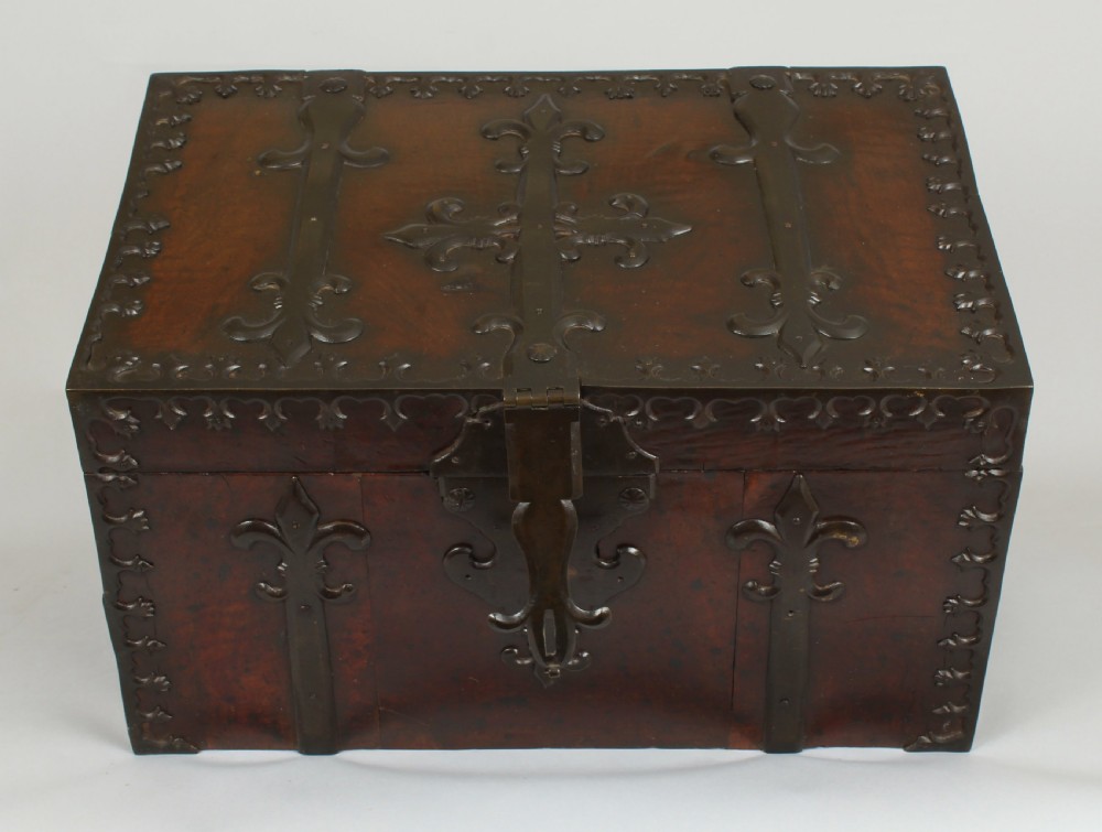 Seventeenth century walnut coffre-fort View III