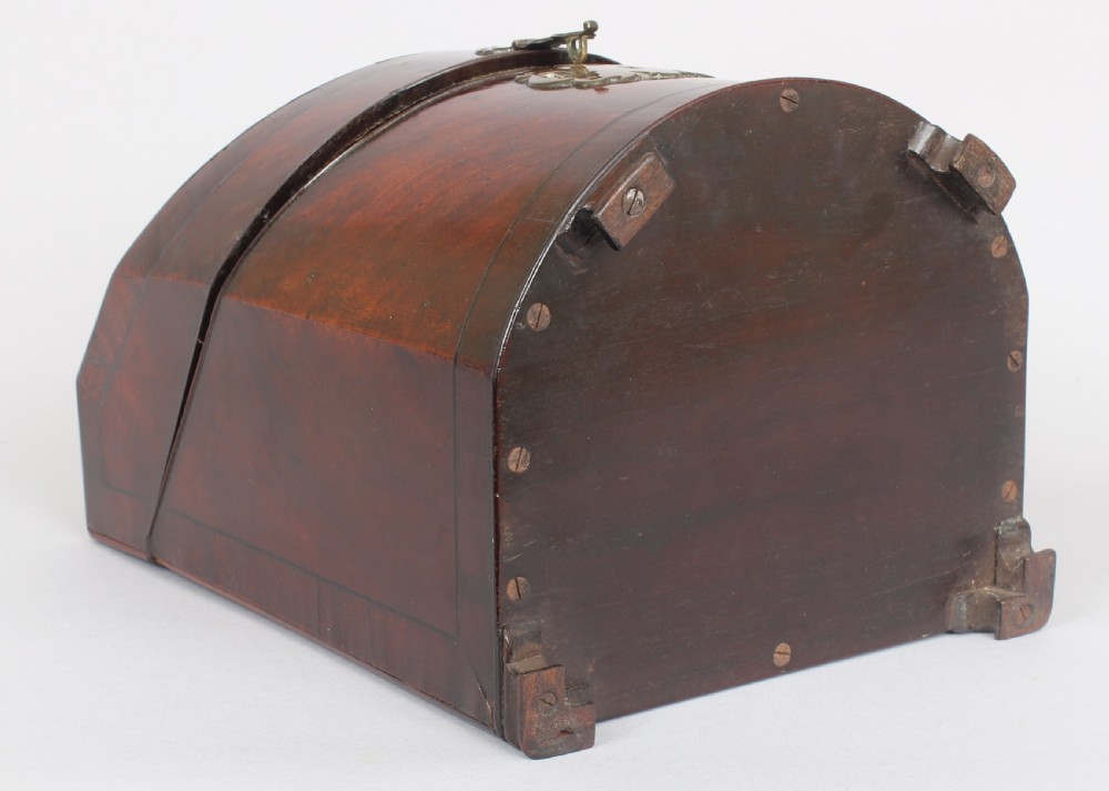 Bow-fronted knife box View VII