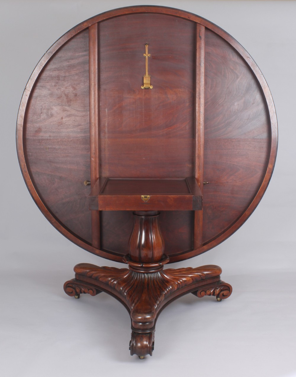 Fine William IV period rosewood pedestal table View V