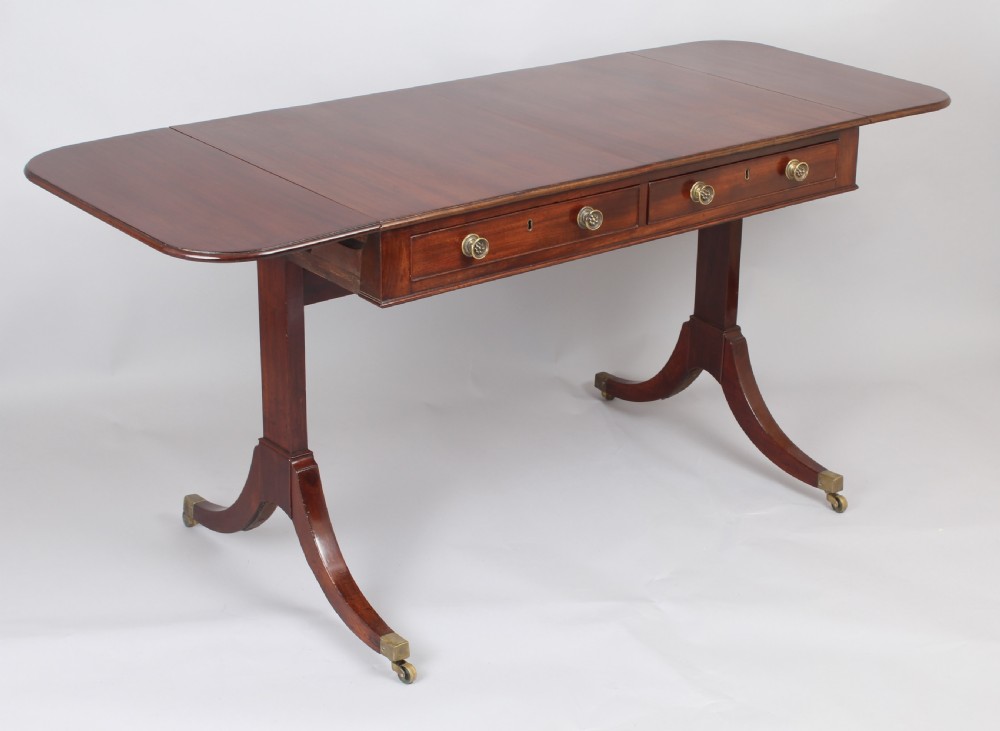 Elegant Regency period mahogany sofa-table View II
