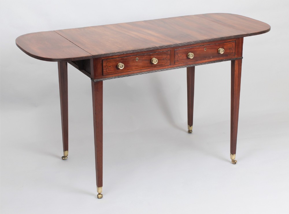 Particularly fine quality George III period mahogany sofa table