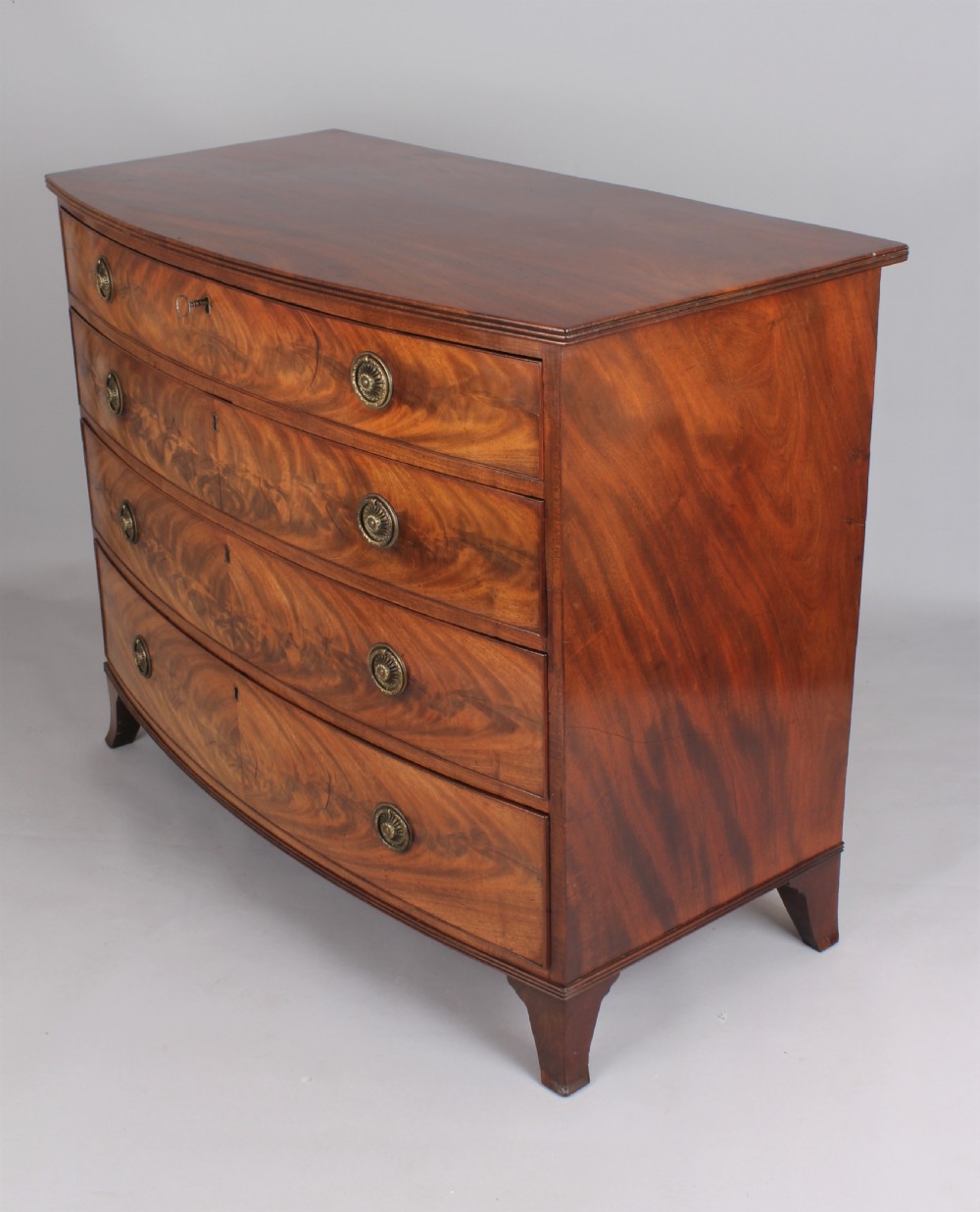 Fine late George III period mahogany Gillows bow-fronted chest of drawers View III