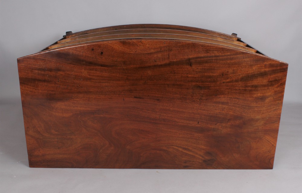 Fine late George III period mahogany Gillows bow-fronted chest of drawers View V